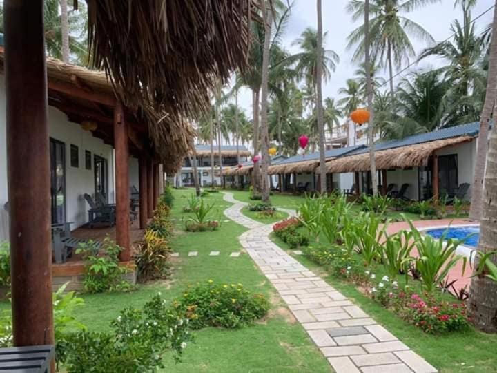 The Legend Coco Beach Mui Ne Exterior photo